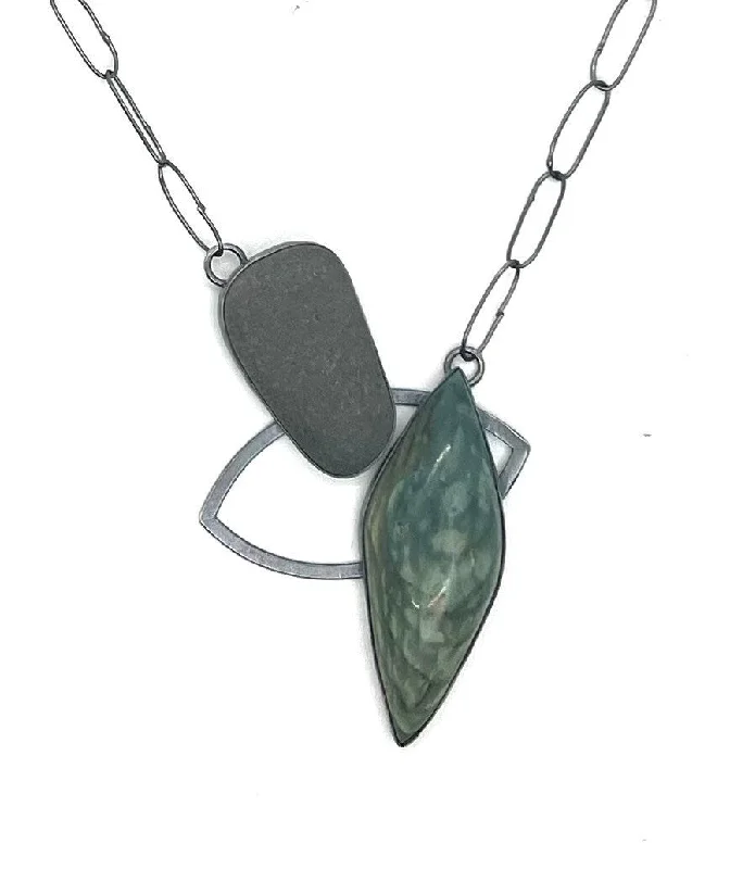 Eco-Friendly Necklace-2 Leaf Rock and Gary Green Jasper Necklace