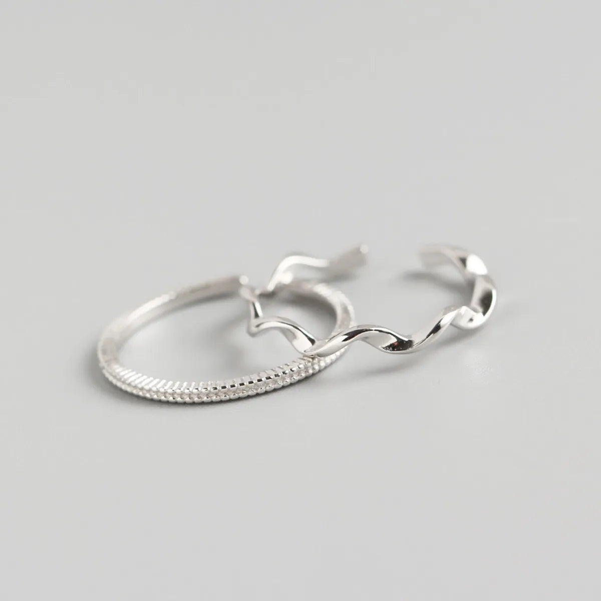 Bold Statement Ring-Japanese And Korean Style S925 Sterling Silver Ins Style Geometric Twisted Mobius Very Simple And Fine Little Finger Ring All-Match Silver Ring Bracelet