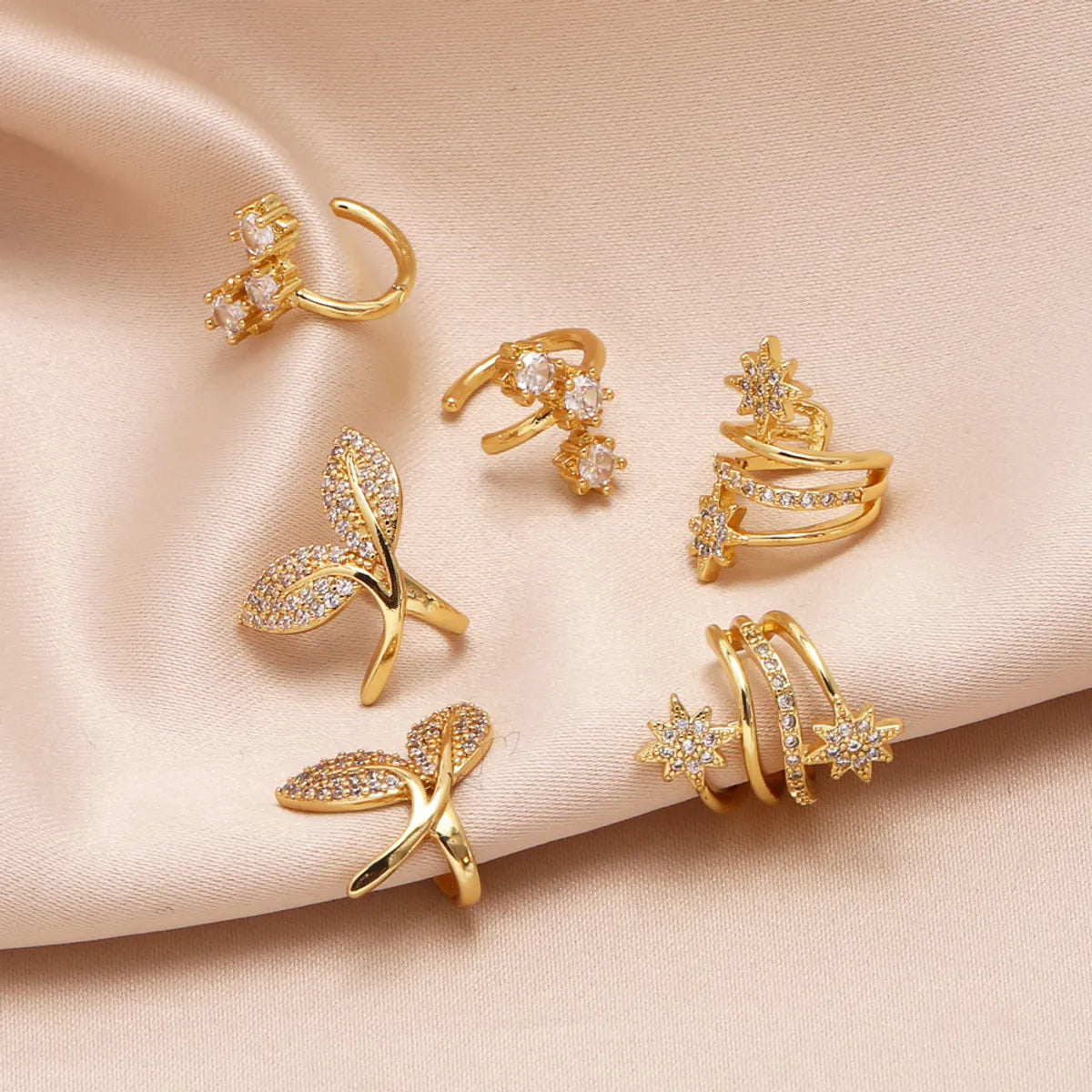 Simple Gold Band Ring-1 Pair Elegant Simple Style Leaf Star Copper Zircon 18K Gold Plated Ear Cuffs