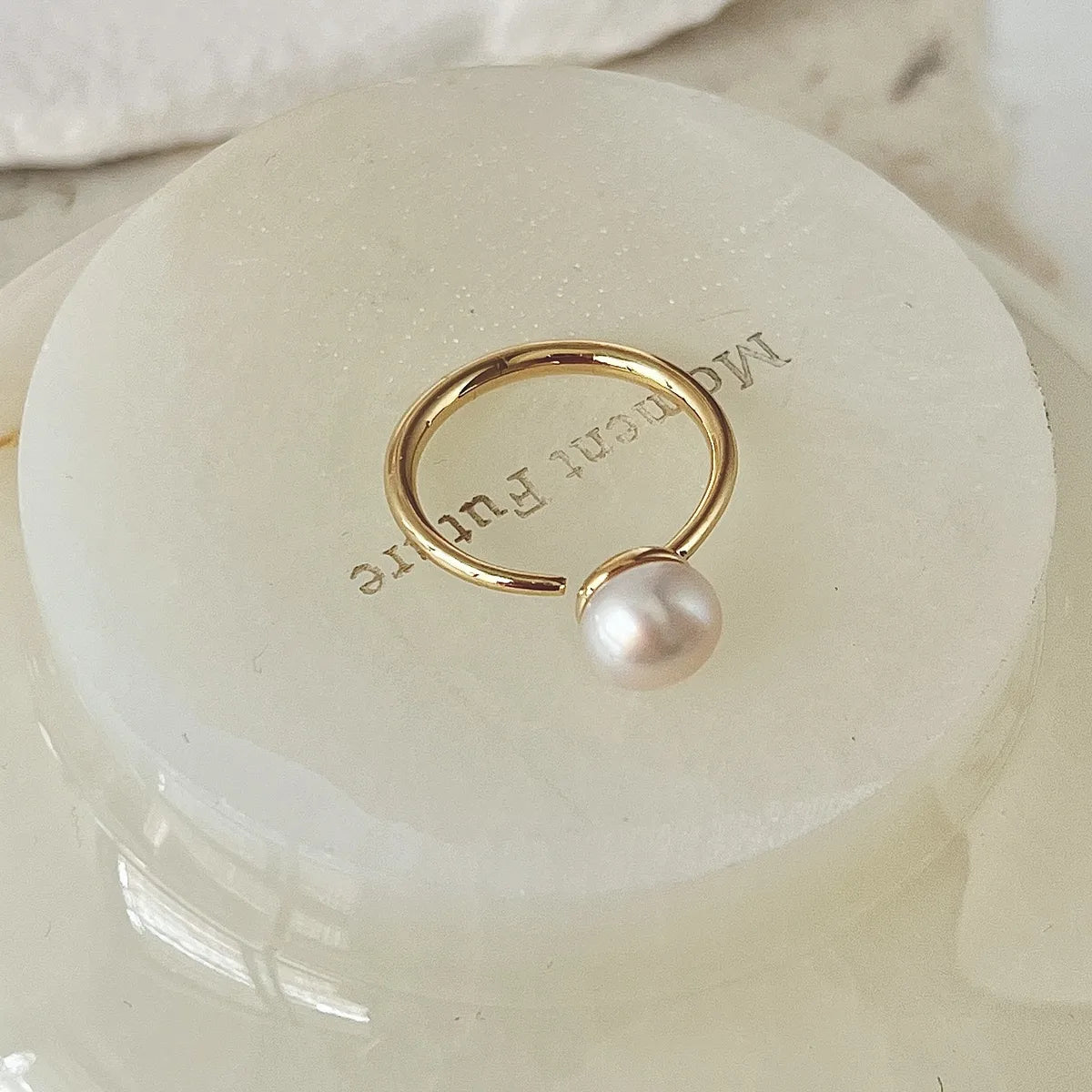 2 Single Open-End Pearl Ring