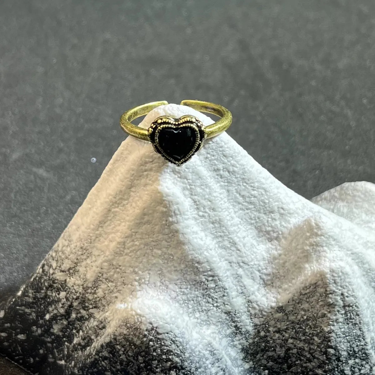 Black Love Heart-Shaped Ring