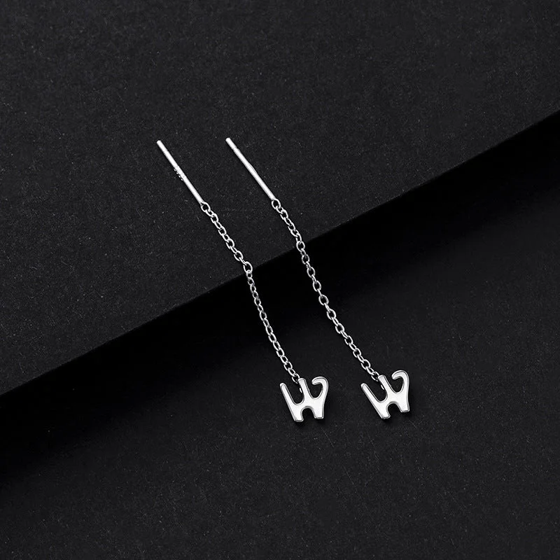 Letter W Single [White and Gold]